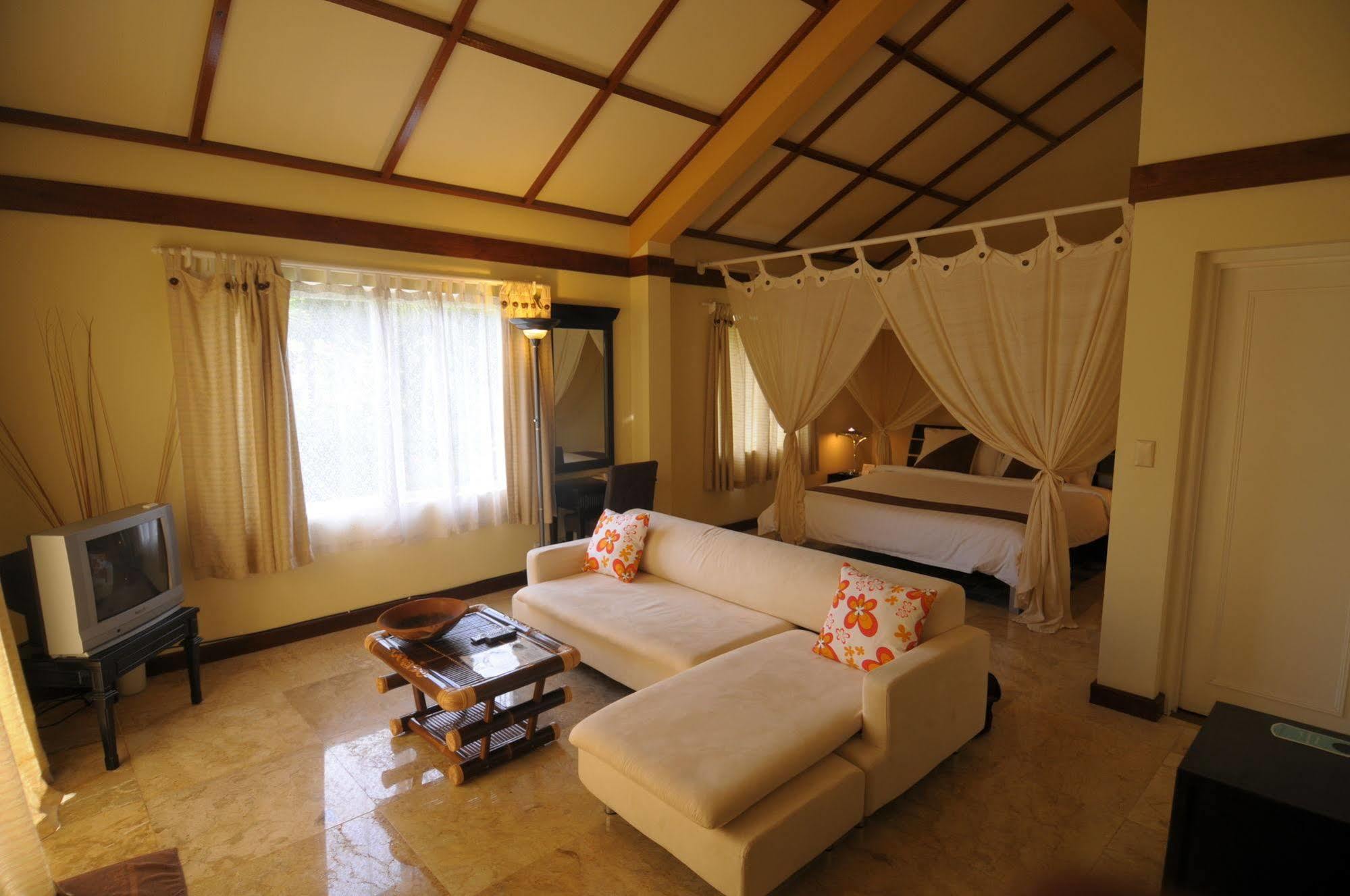 Mariana Resort & Spa San Roque Dış mekan fotoğraf